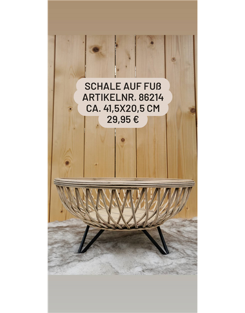 Schale auf Fuss